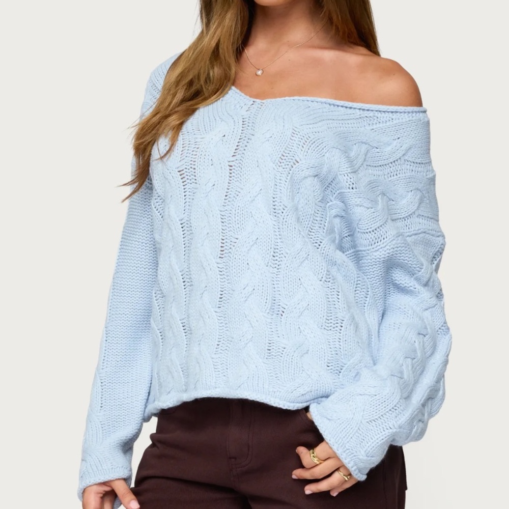 Edikted Inga Oversized Blue Cable Knit V-Neck Sweater